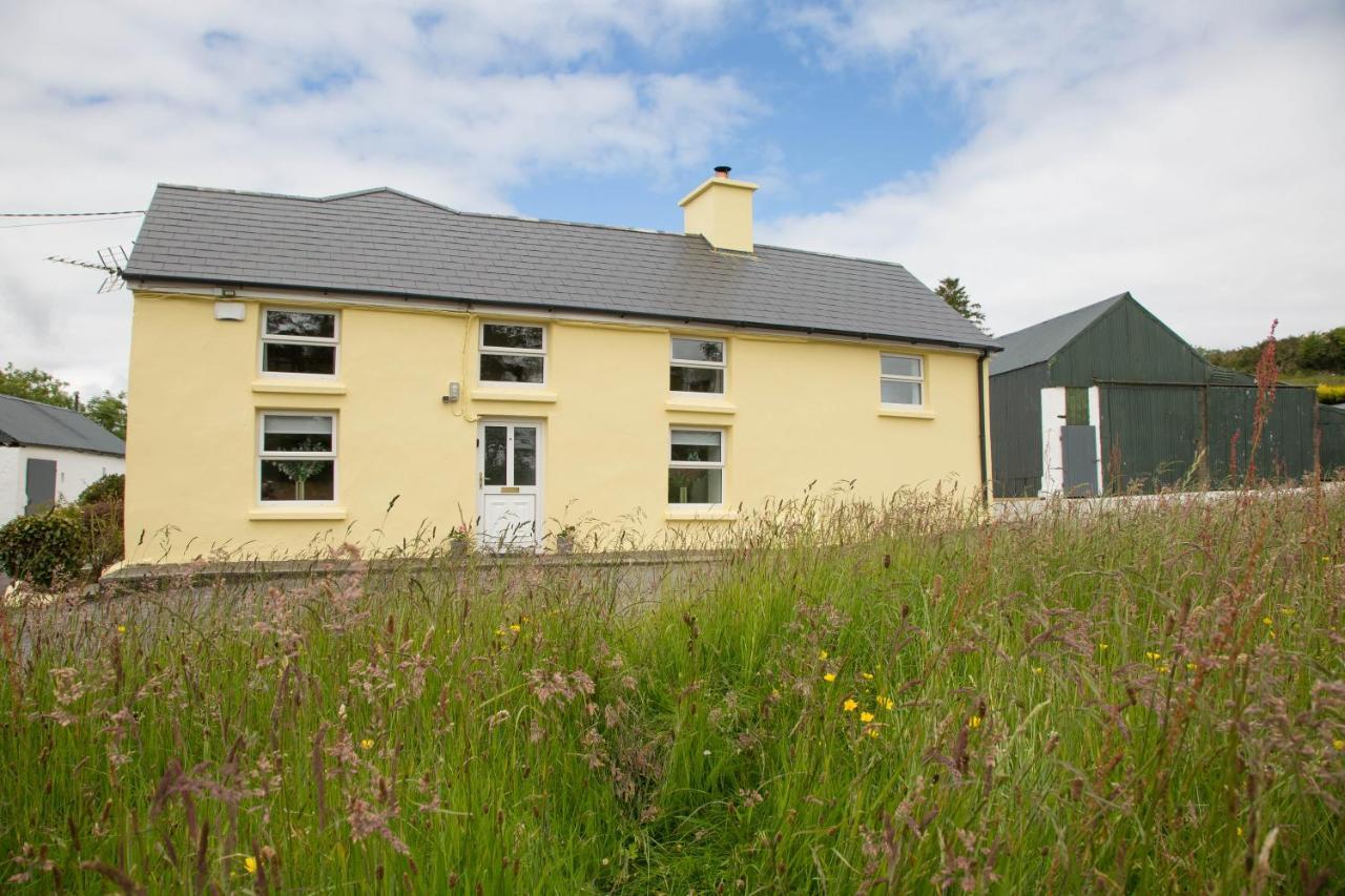 Villa An Tigin Bui Glanbannoo Upper Exterior foto
